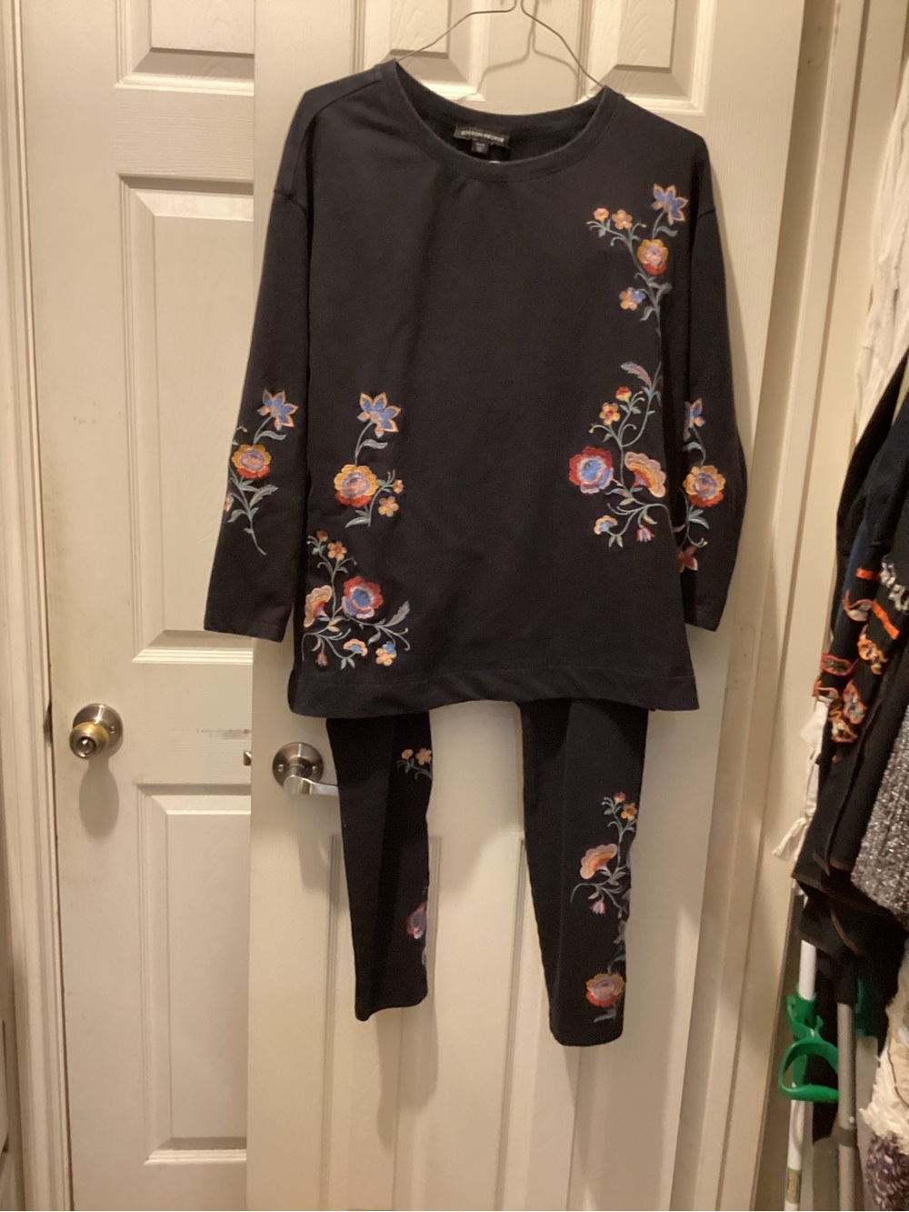 Boston Proper Black Crewneck Top and leggings xl